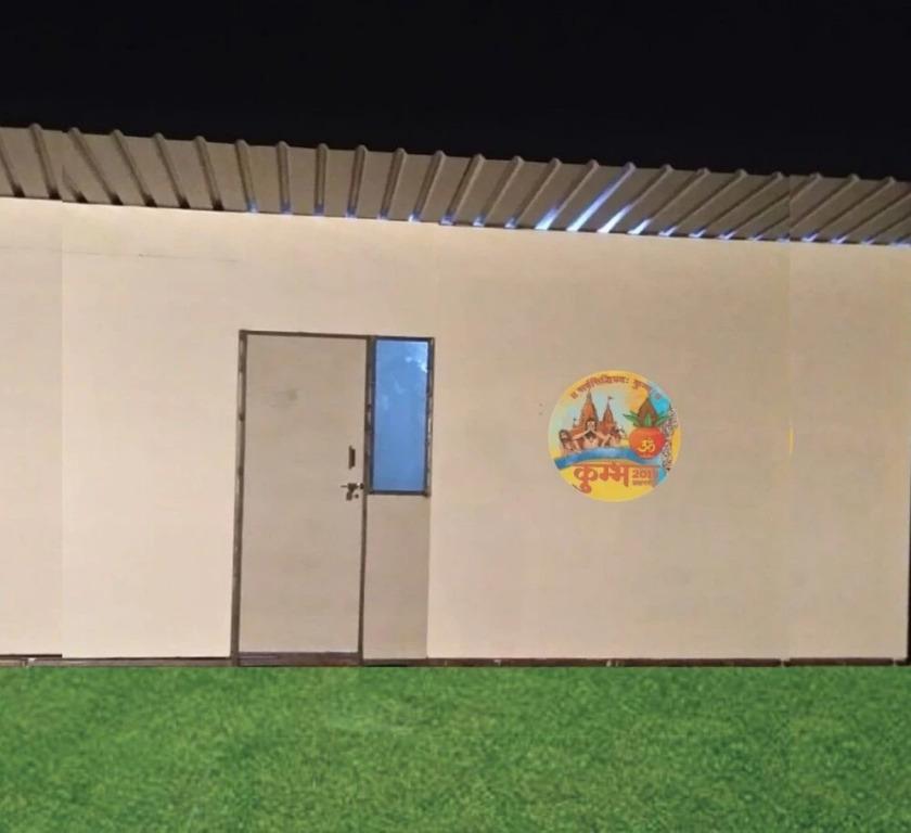 Swachh Room - Hostel