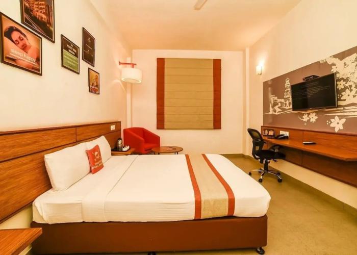 Max Hotels Prayagraj