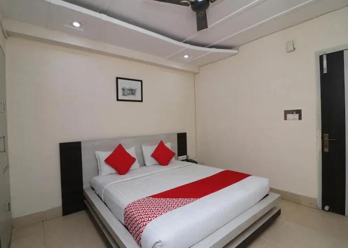 Hotel Mandiram