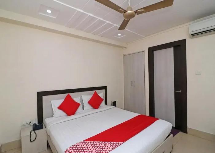 Hotel Mandiram