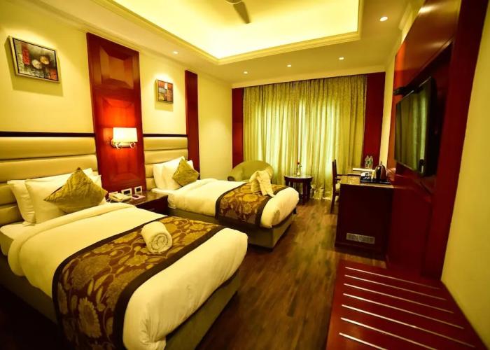 Hotel Milan Palace