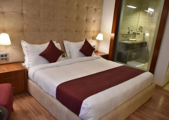 Millennium Inn