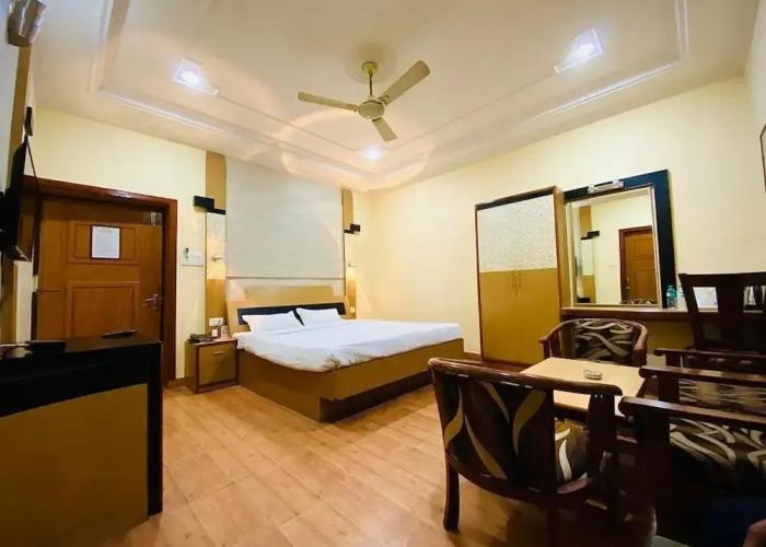 Prayag Inn