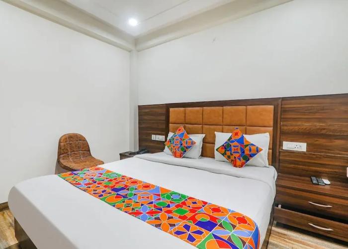 Fabhotel Bless Inn