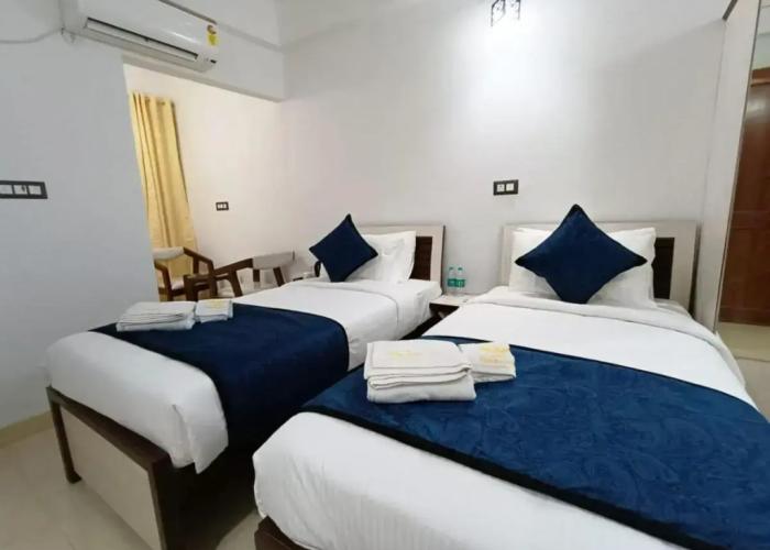 Hotel Aman Residency