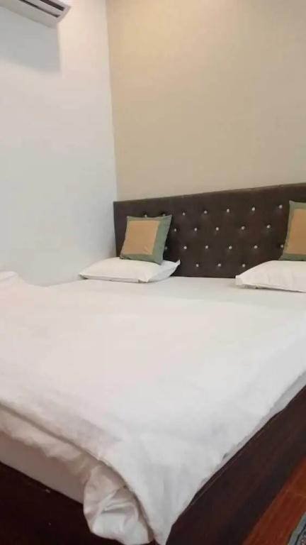 фото Hotel Basera
