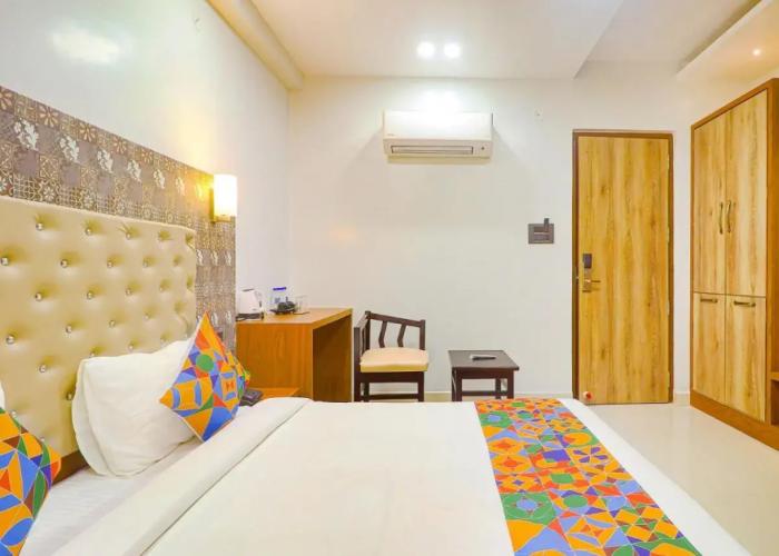 Fabhotel Palash