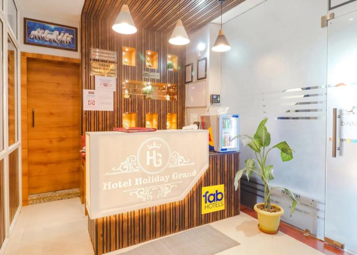 Fabhotel Holiday Grand