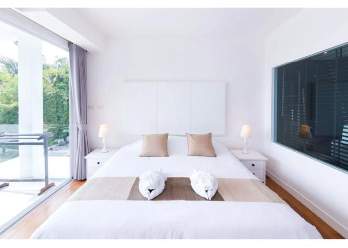 Baan Saint Tropez Villas Kata Beach