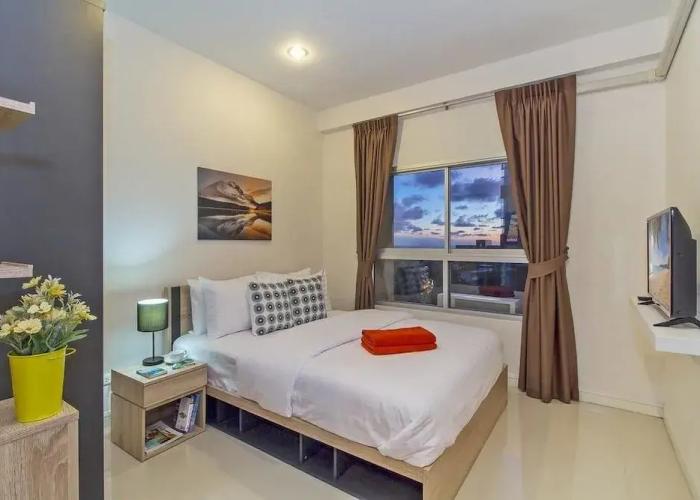 Chic Condo Karon by RESAVA