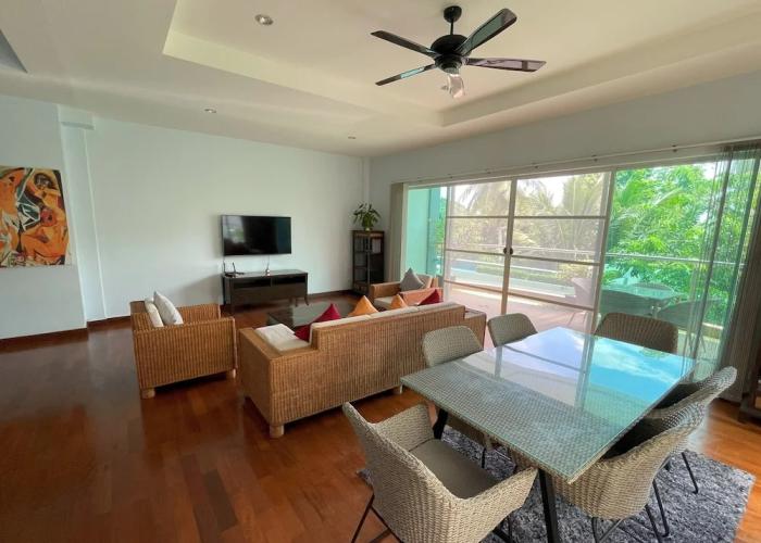 Kata Top View by Lofty