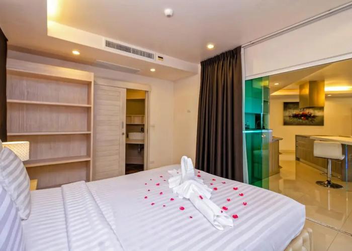 Karon Butterfly House