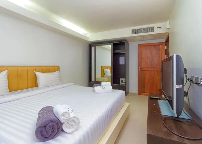 Karon Butterfly House