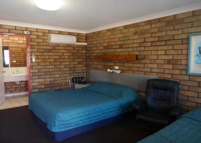 Miles Outback Motel