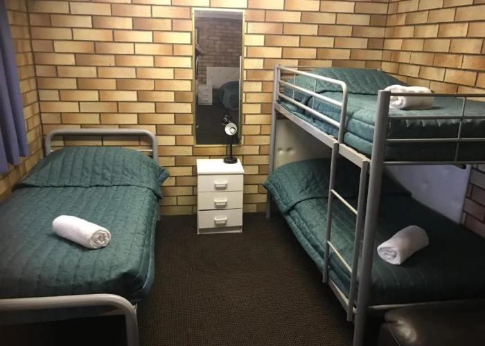 Miles Outback Motel