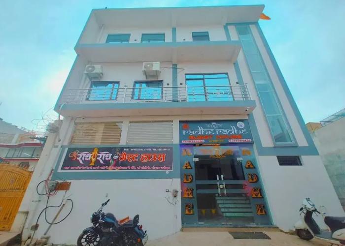 Shri Radhe Radhe Paying Guest House