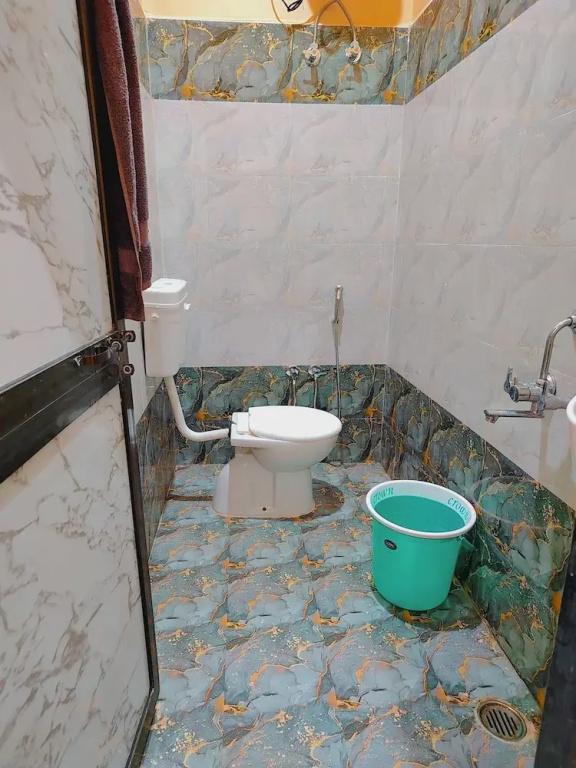 фото Saryu Lodge