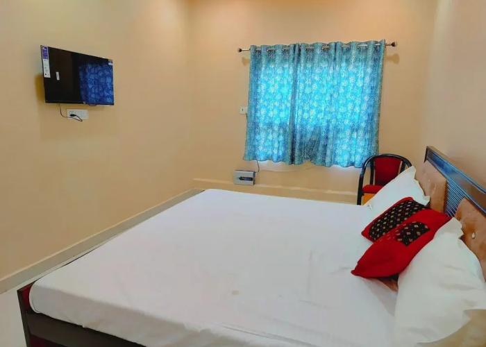 Saryu Lodge