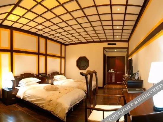 Qiujiang Wandu • Jiangnanyuan Inn