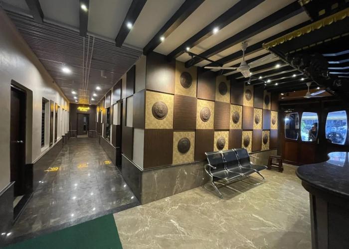 Hotel Kailash