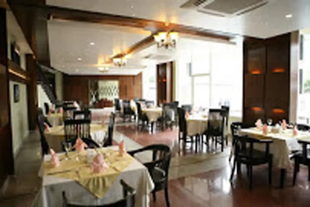 фото Hotel Samana