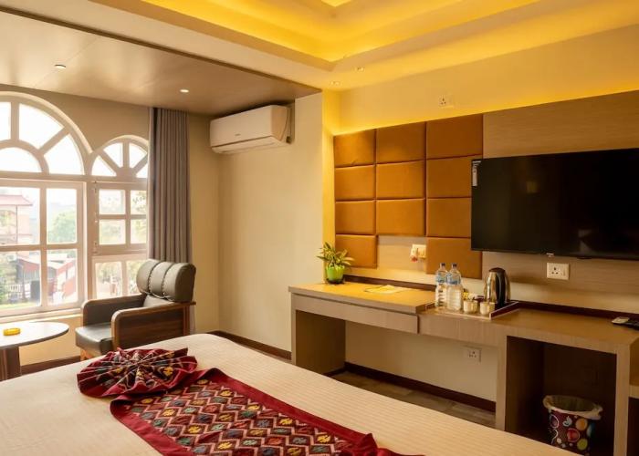 Avocado and Orchid Resort