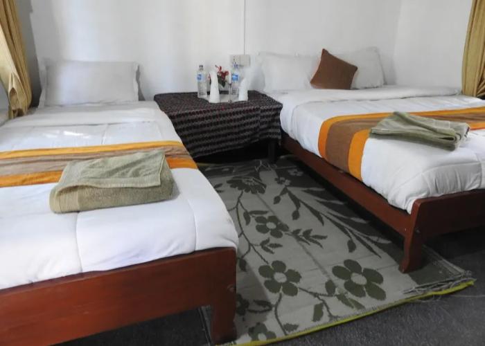 Rhino Lodge Bardia