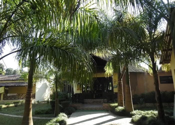 Rhino Lodge Bardia
