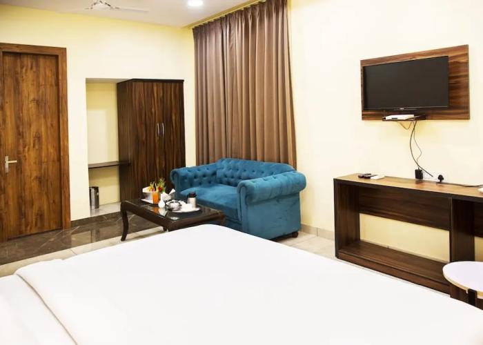 Clarks Inn Dudhwa