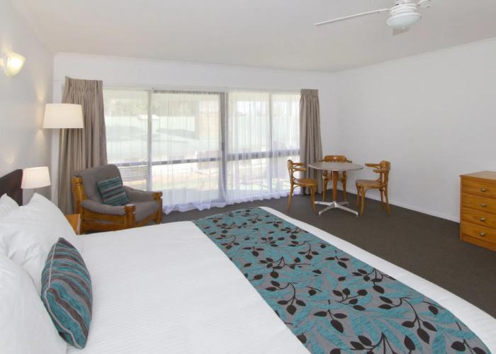 Castaway Norfolk Island