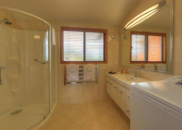 Endeavour Lodge