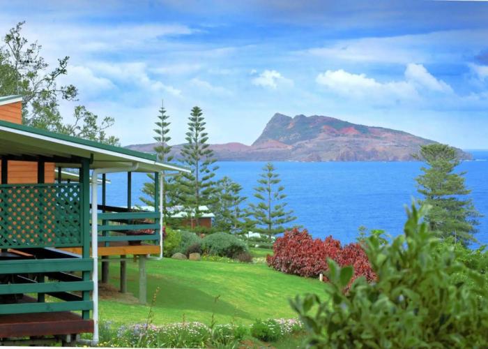 Endeavour Lodge