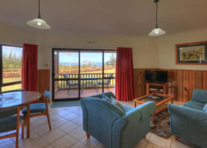 Ocean Breeze Cottages