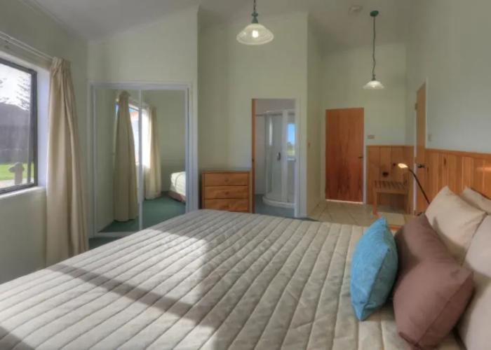Ocean Breeze Cottages