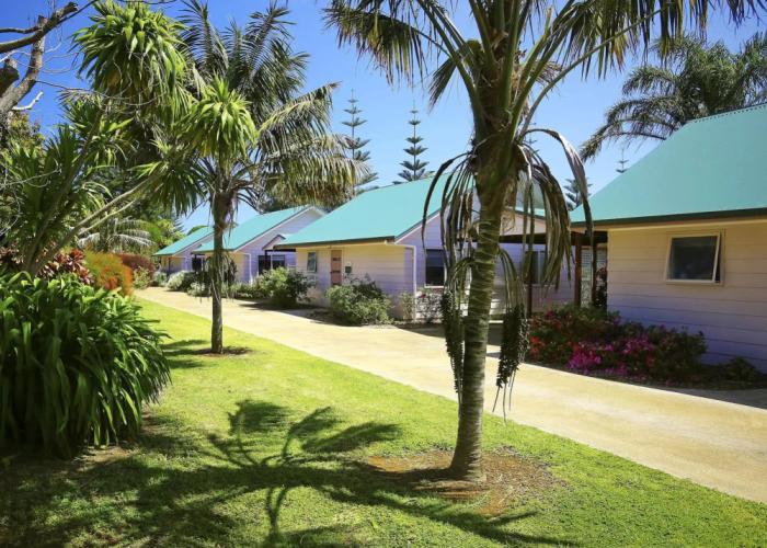 Poinciana Cottages
