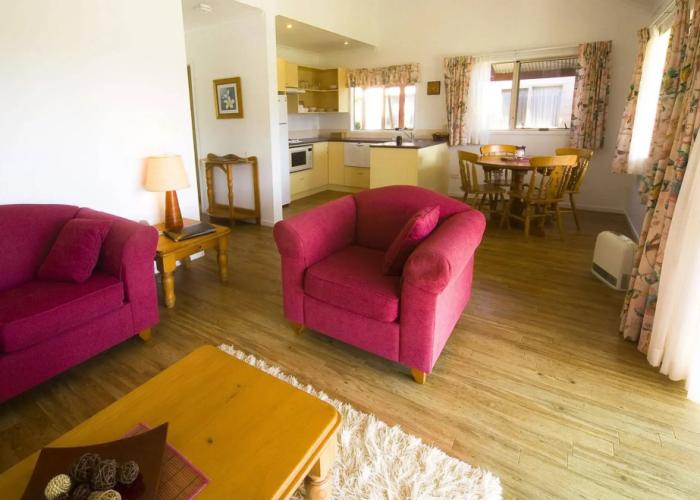 Poinciana Cottages
