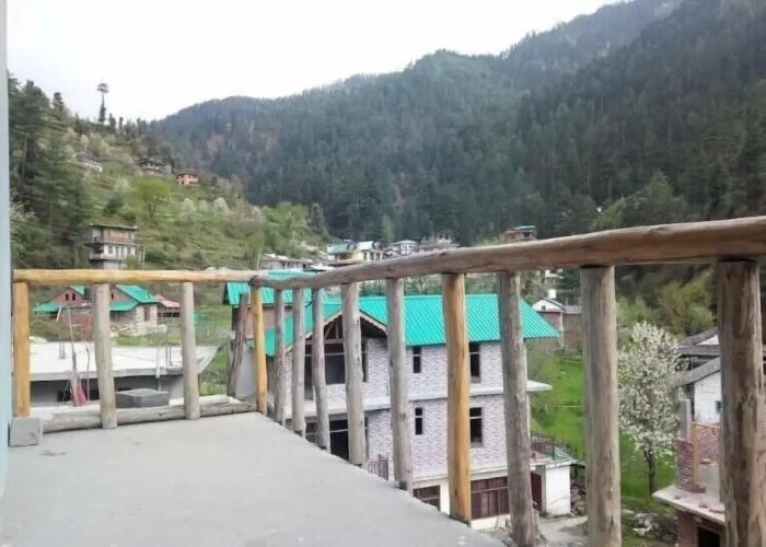 Jibhi Cottage