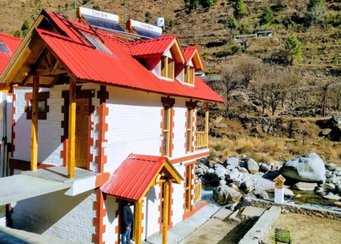 Offbeat Abodes - Tirthan Valley