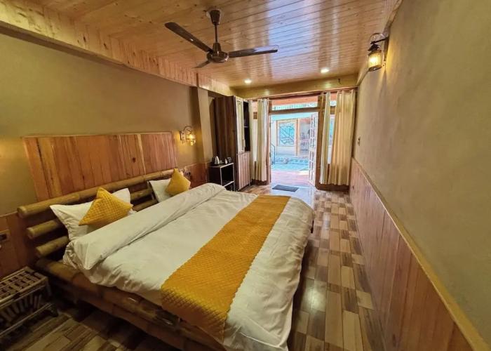 Virman Riverside Resort