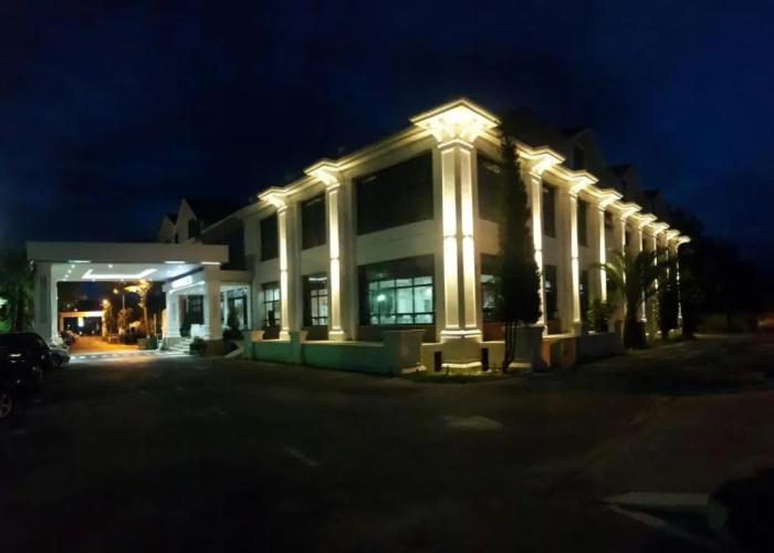 Univers Resort