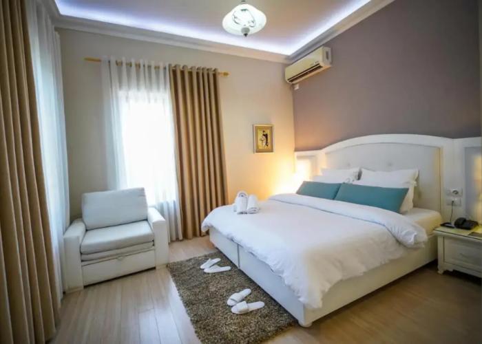 Univers Hotel