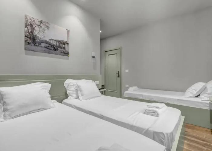 Villa Zoi A Stay to Remember I Guest House in Elbasan Castle