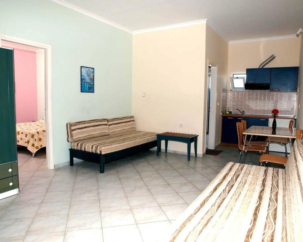 фото Eliros Studios