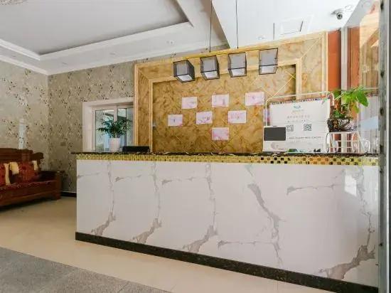 Shunxin Holiday Hotel (Luding Hailuogou Branch)