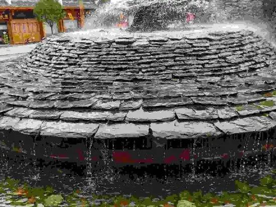Shunxin Holiday Hotel (Luding Hailuogou Branch)