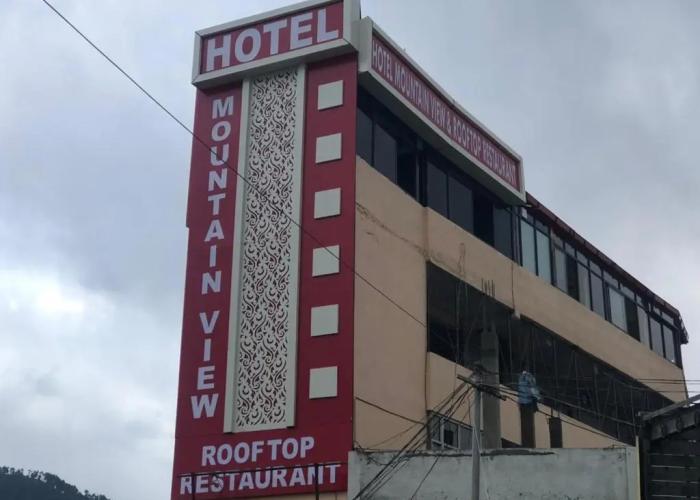 Hotel Mountain View And Rooftop Restaurant