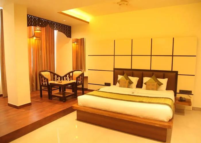 Hotel Grand Kailash