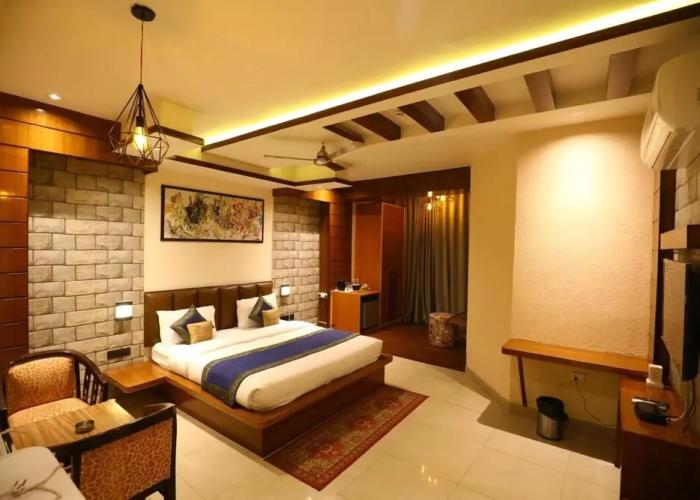 Hotel Grand Kailash