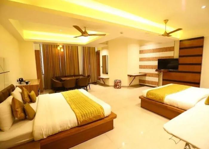 Hotel Grand Kailash