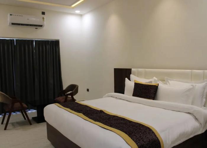 Hotel Grand Nitara